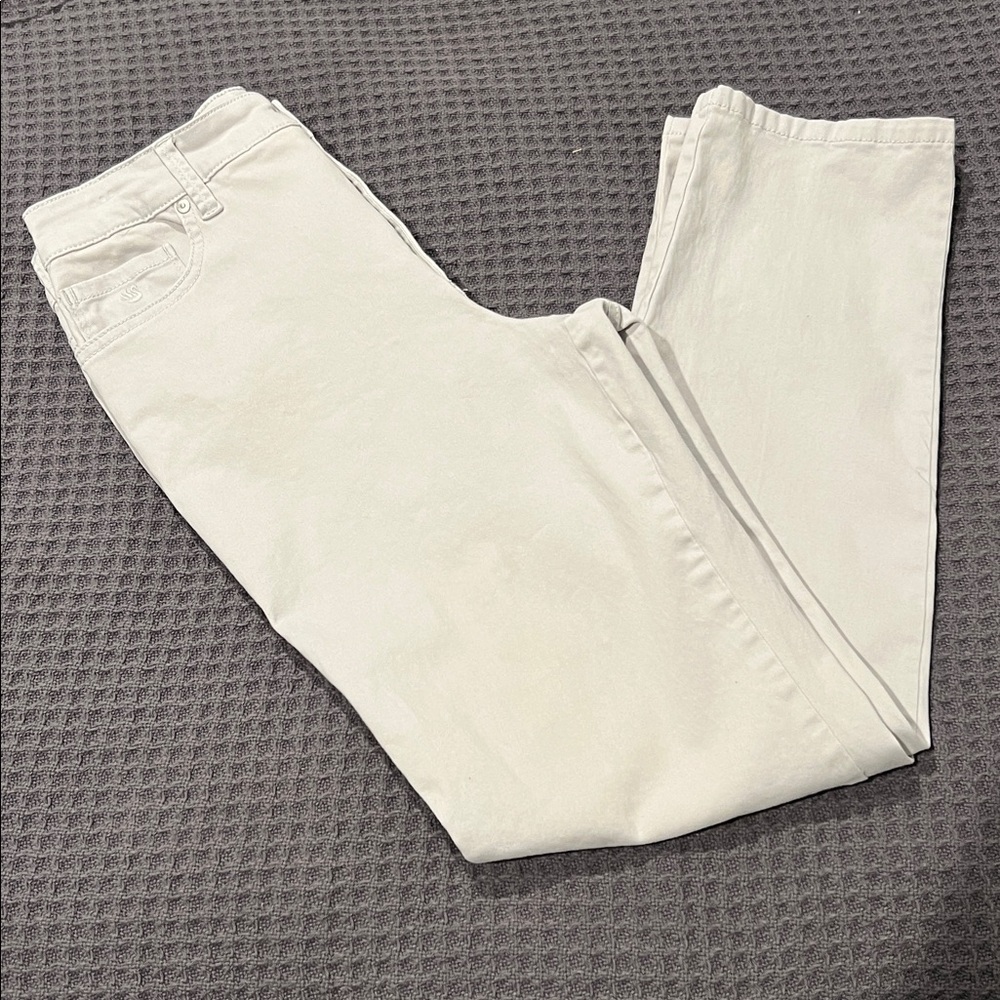 Gloria Vanderbilt “Amanda” 2.0 Slim Leg Jeans - 10